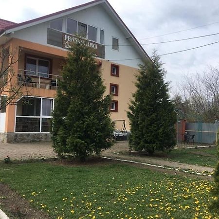 Cazare Ieftina Piatra Neamţ Zewnętrze zdjęcie