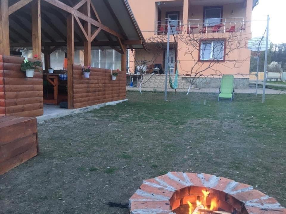Cazare Ieftina Piatra Neamţ Zewnętrze zdjęcie